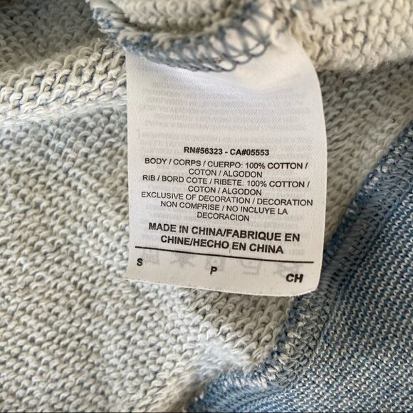 Nike Early 2000s Short Sleeve Sweatshirt  Top - Picture 13 of 13